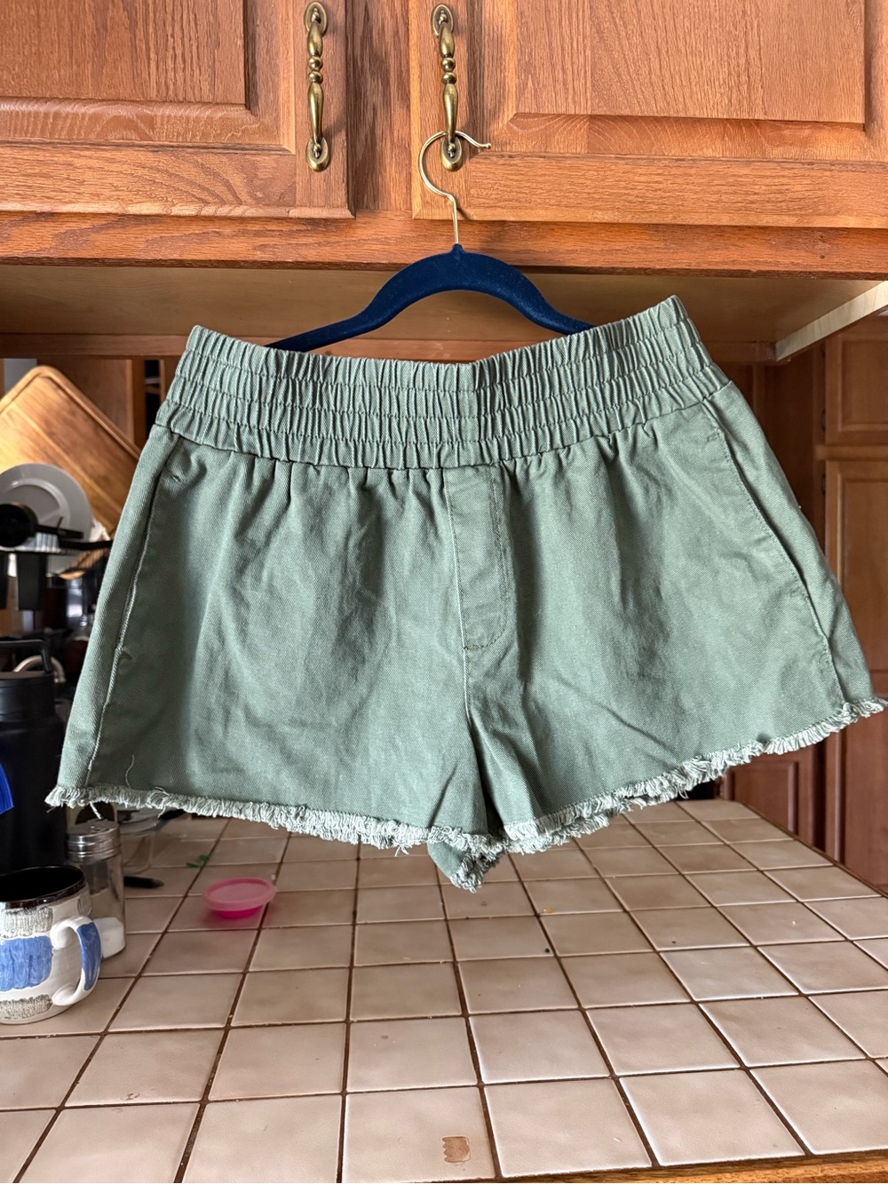 Womens Olive Green Elastic Waist Frayed Hem Shorts